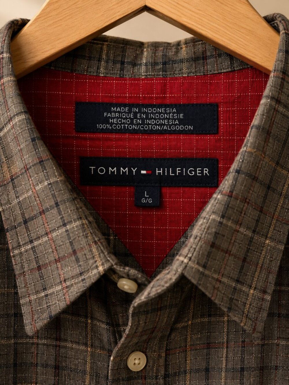 Vintage 90s Tommy Hilfiger Men's L Plaid Double Pocket Button Down Shirt - Picture 3 of 4